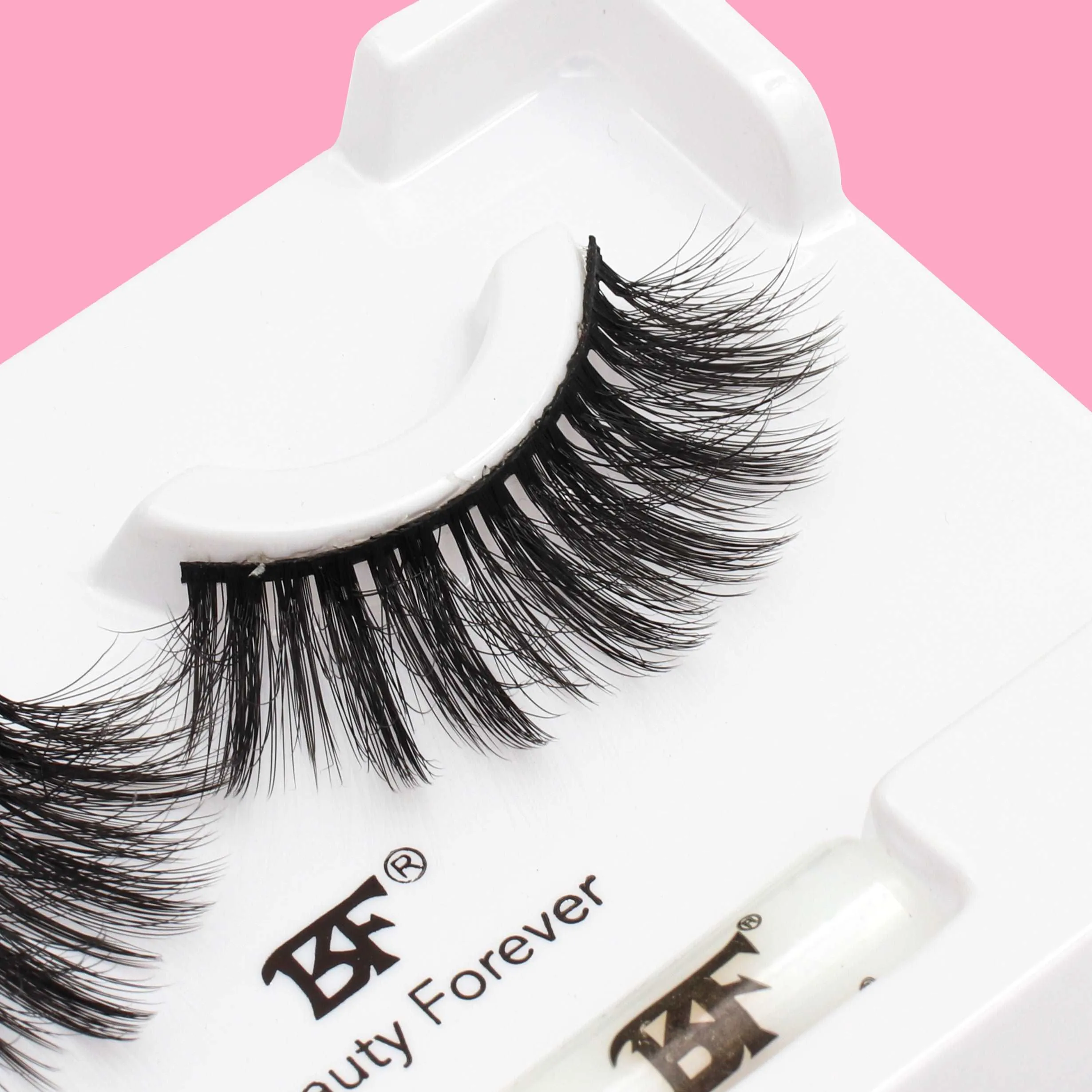 Luxe Silk Fibre 3D Eyelashes Live Romford No. 923 Fluttery and wispy