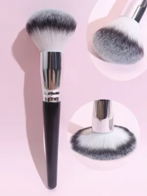 One Large Size Blush Brush Powder Brush Fluffy Multifunctional Makeup Brush Portable Professional Beauty Tool Manicure Powder Brush Blush Brush.