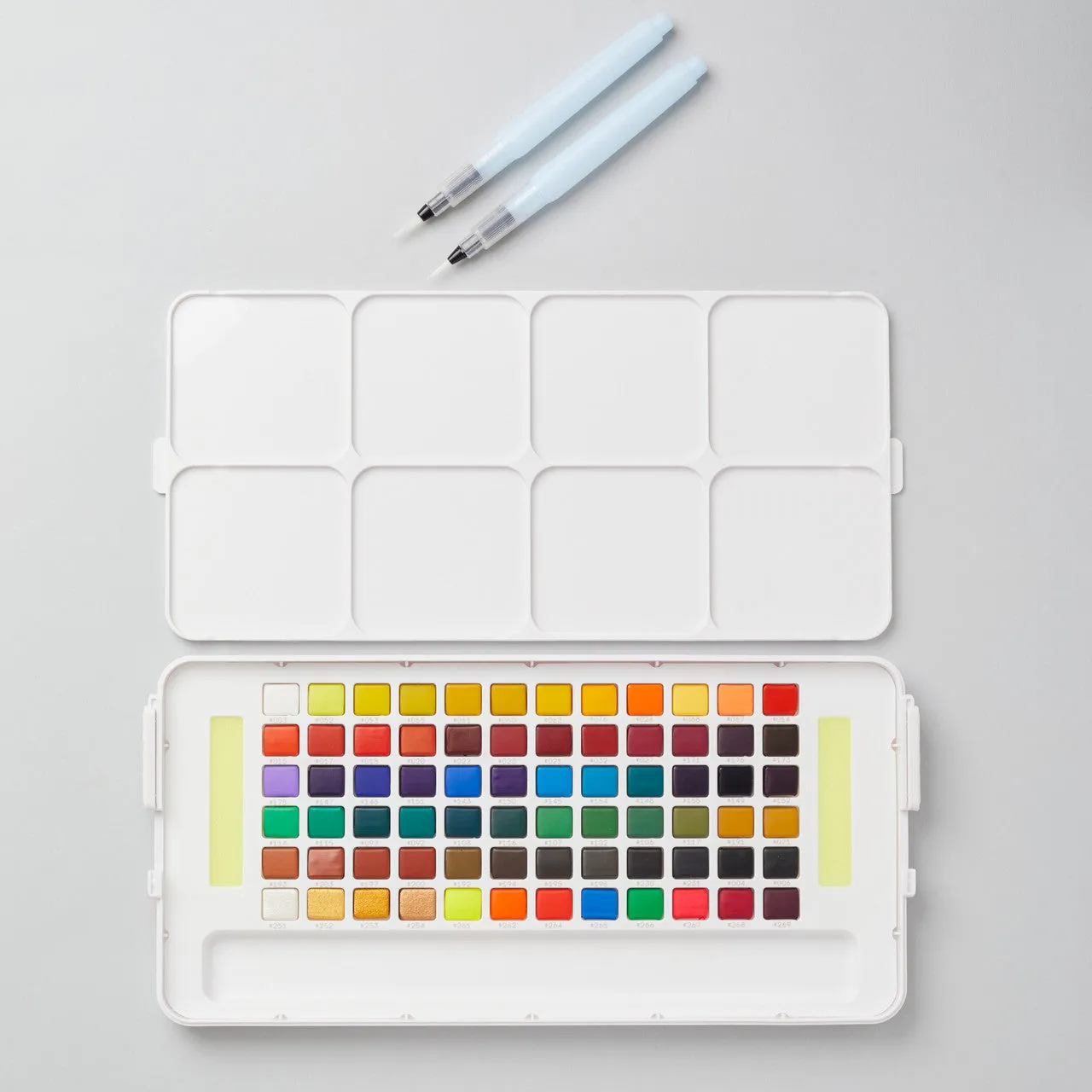 Sakura Studio Set Koi Watercolor Kit - (Pack of 72)